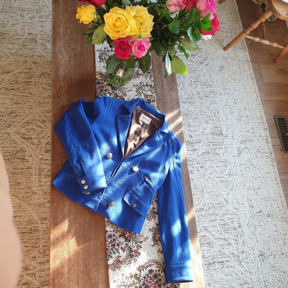 Jacket - Picture 15 of 15